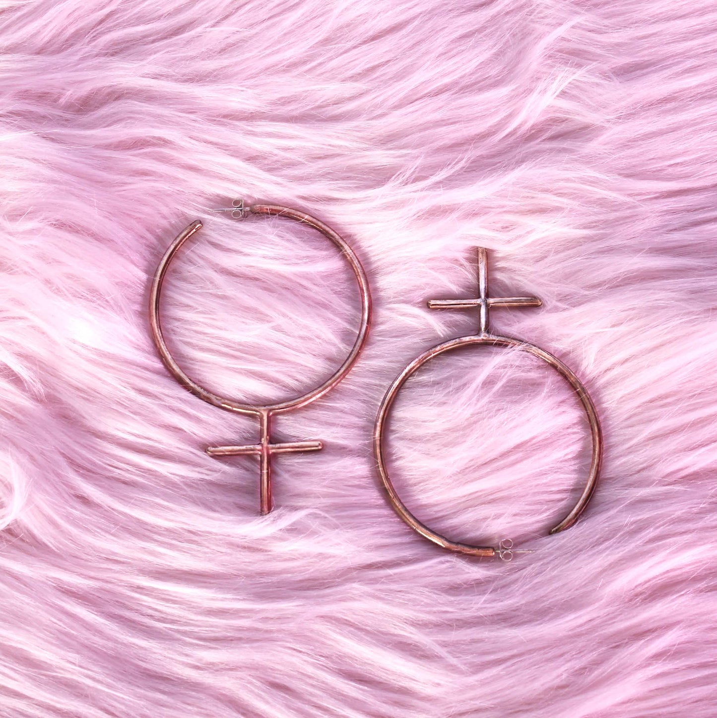 Birth of Venus Hoop Earrings- Silver