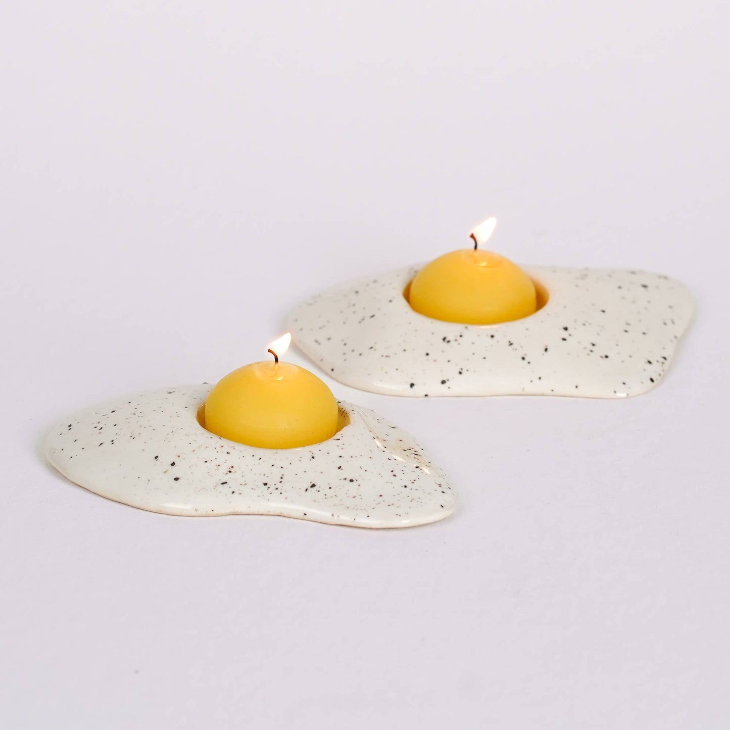 Ceramic Salt and Pepper Egg Tea Light Candle Holder